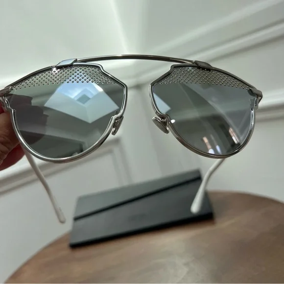 DIOR DiorSoReal Sunglasses - Picture 5 of 10